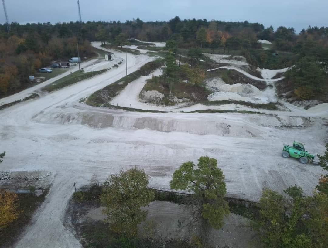 Les photos du Terrain Moto Cross de Marigny le Châtel