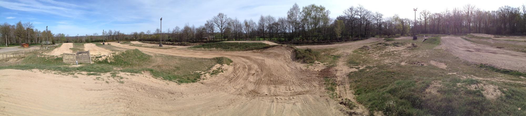photos du Terrain Moto Cross de Patrick Servat à Morterolles
